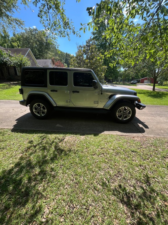 2020 Jeep Wrangler Unlimited Image 3