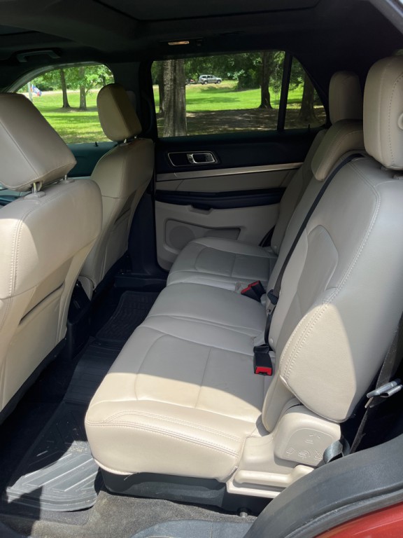 2018 Ford Explorer Image 6