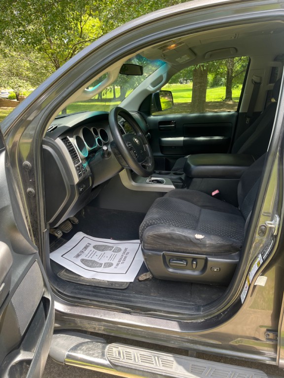 2011 Toyota Tundra Image 5