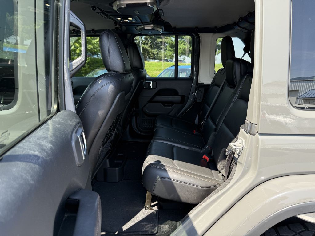 2021 Jeep Wrangler Image 17
