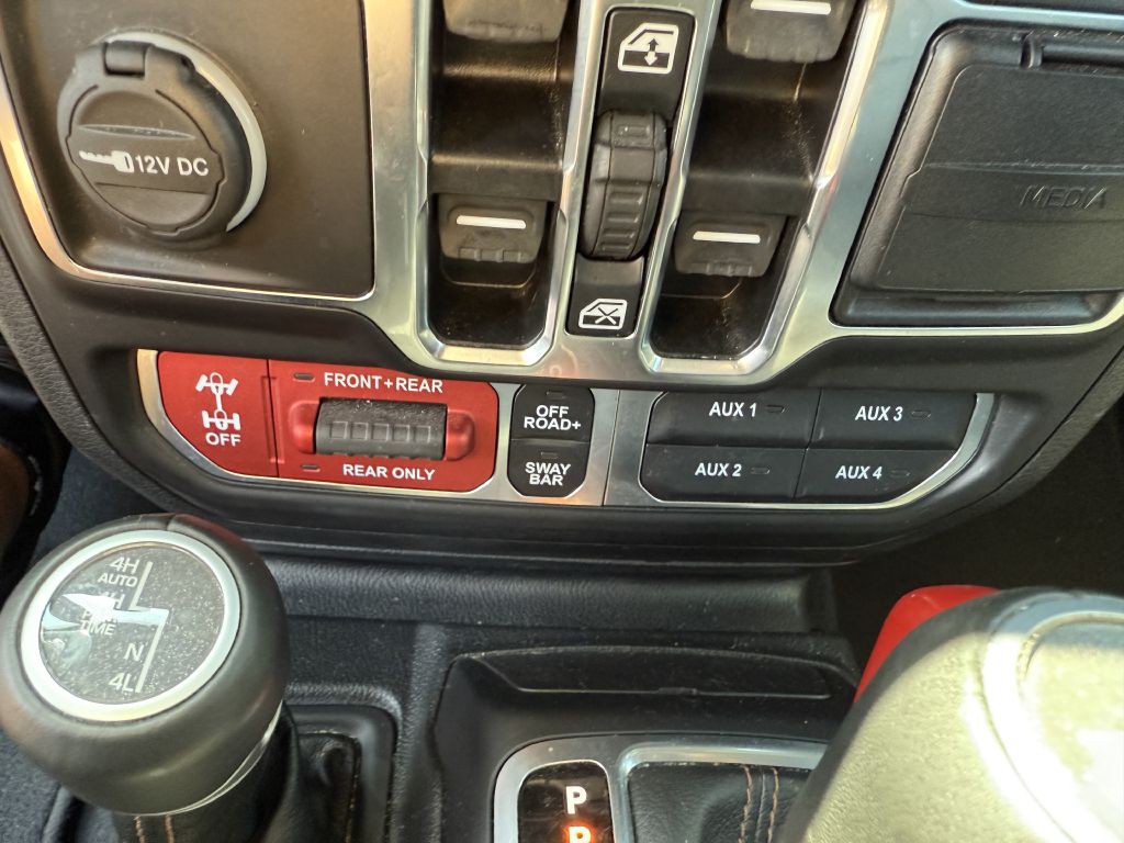 2021 Jeep Wrangler Image 32