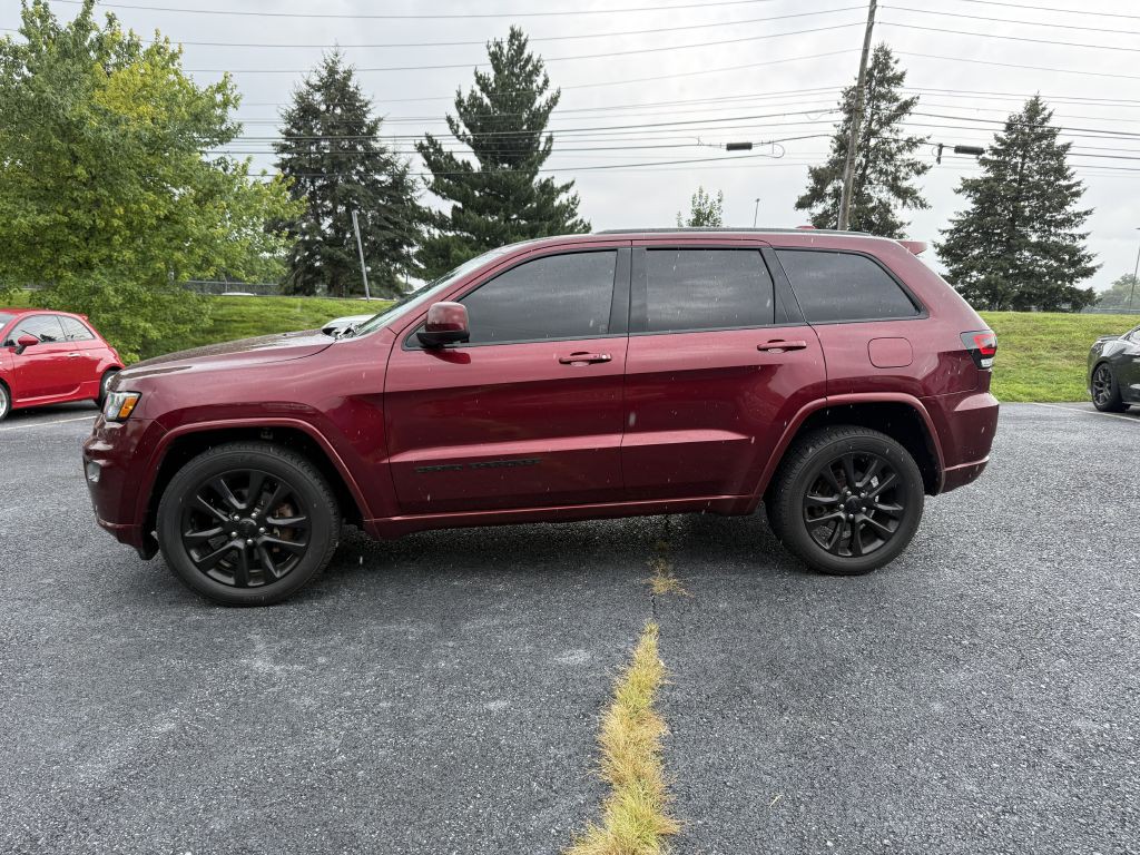 2018 Jeep Grand Cherokee Image 2