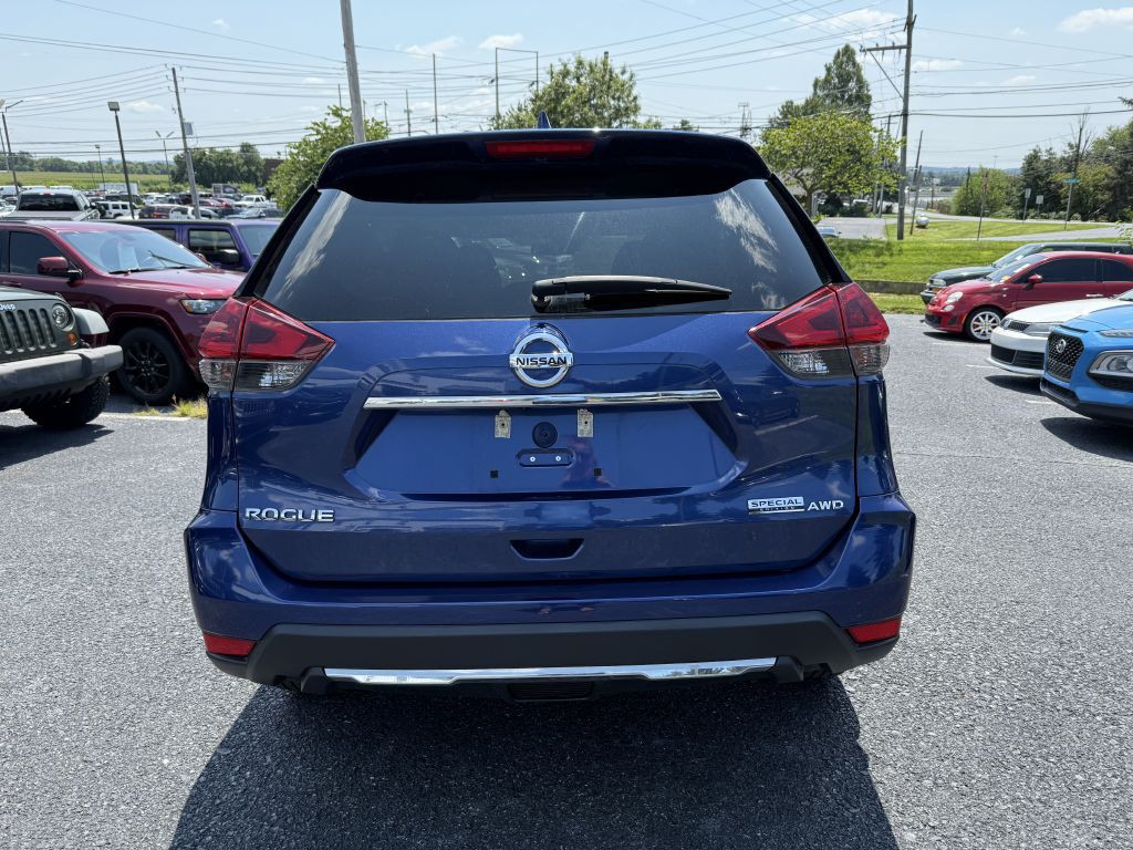 2020 Nissan Rogue Image 4