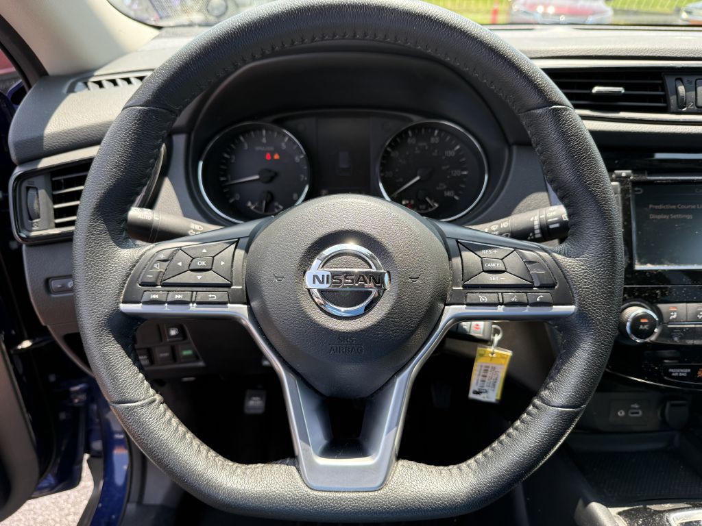 2020 Nissan Rogue Image 24