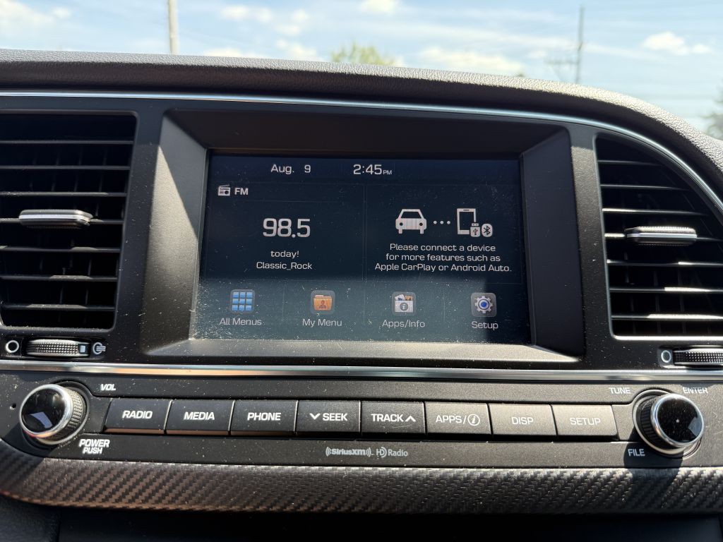 2017 Hyundai Elantra Image 17