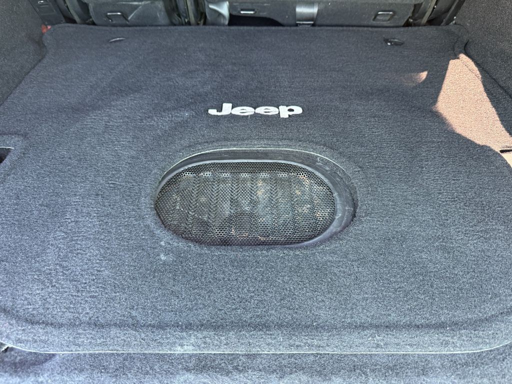2015 Jeep Wrangler Image 17