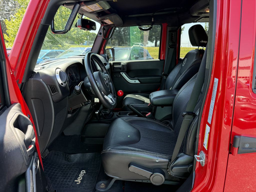 2015 Jeep Wrangler Image 19