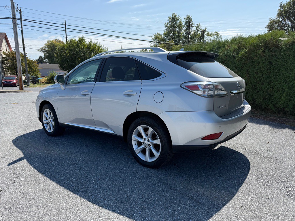 2010 Lexus RX Image 3