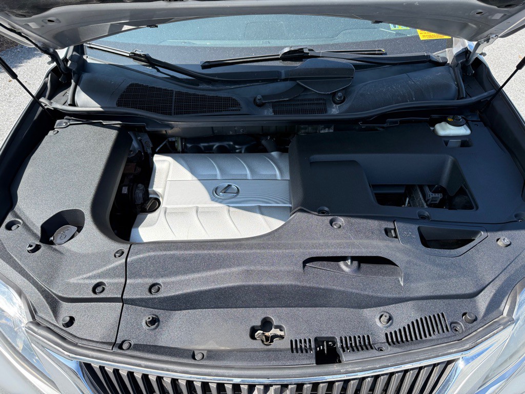 2010 Lexus RX Image 11