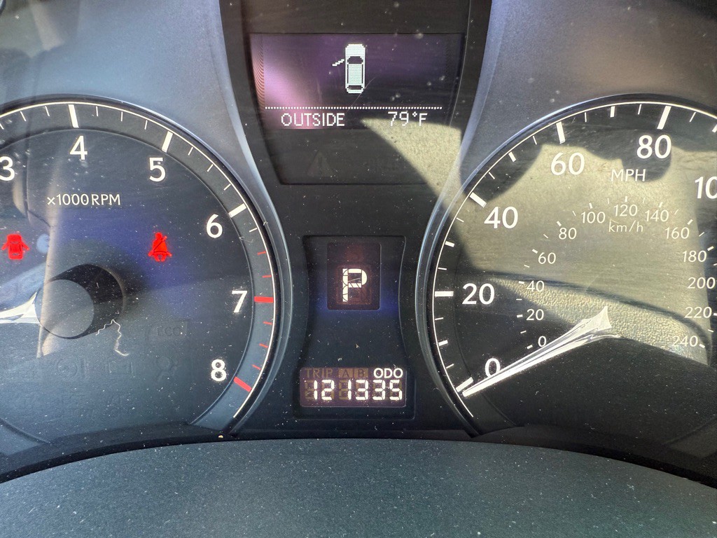 2010 Lexus RX Image 25