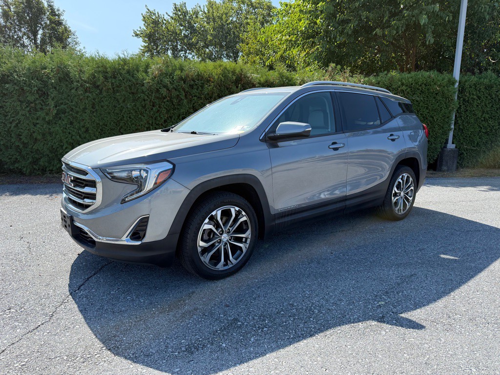 2018 GMC Terrain Image 1