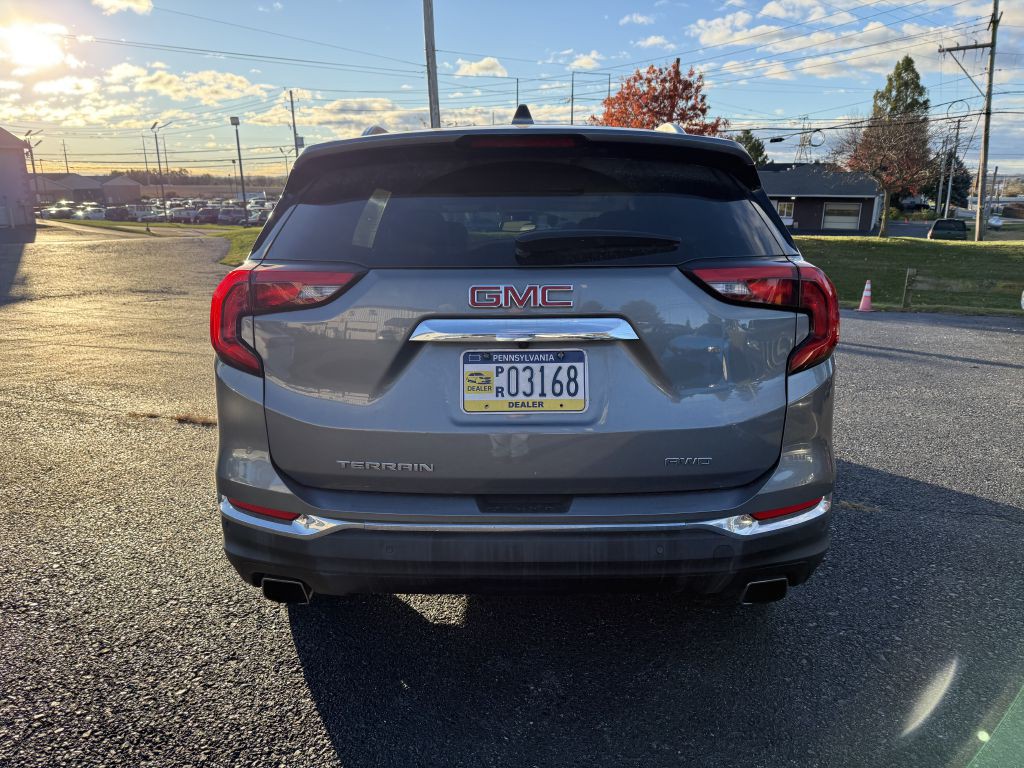 2018 GMC Terrain Image 4