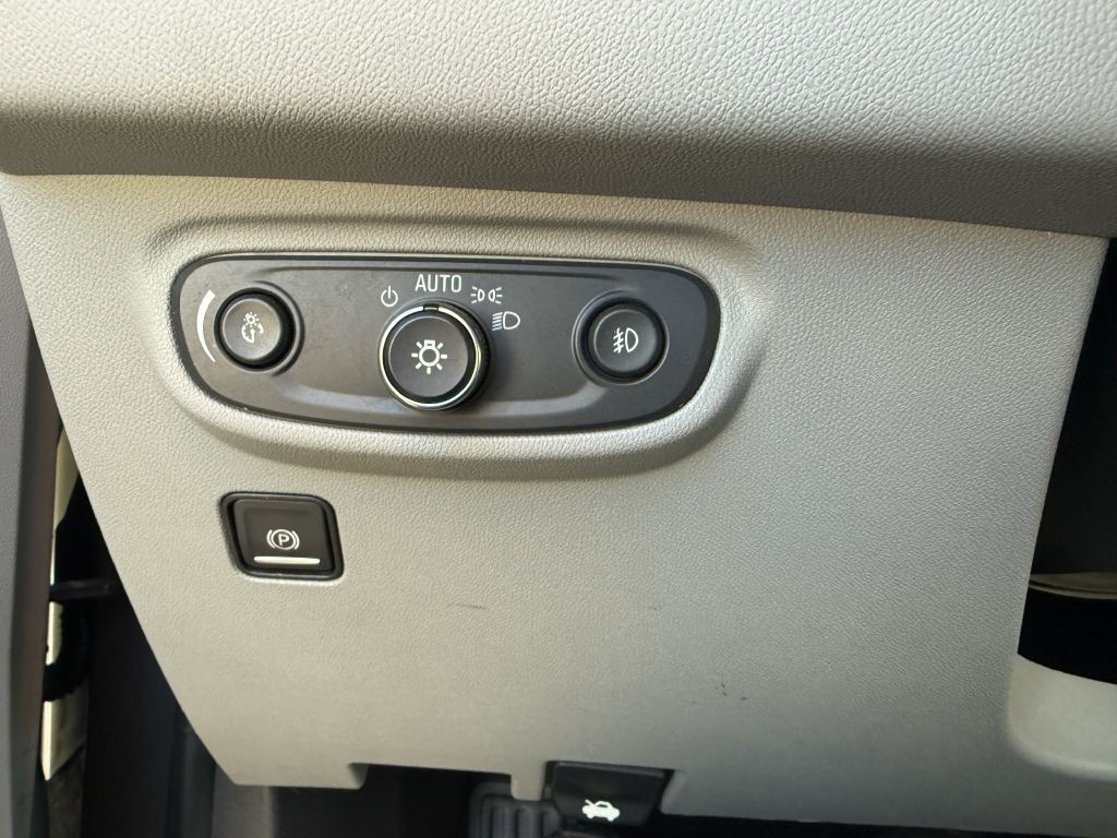 2018 GMC Terrain Image 30