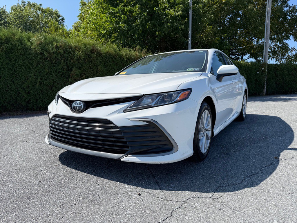2022 Toyota Camry Image 9