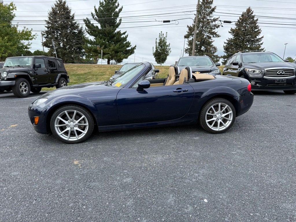2012 Mazda MX-5 Miata Image 2