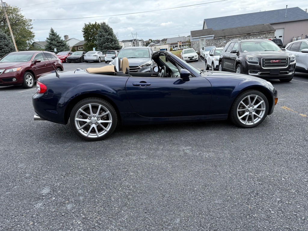 2012 Mazda MX-5 Miata Image 6