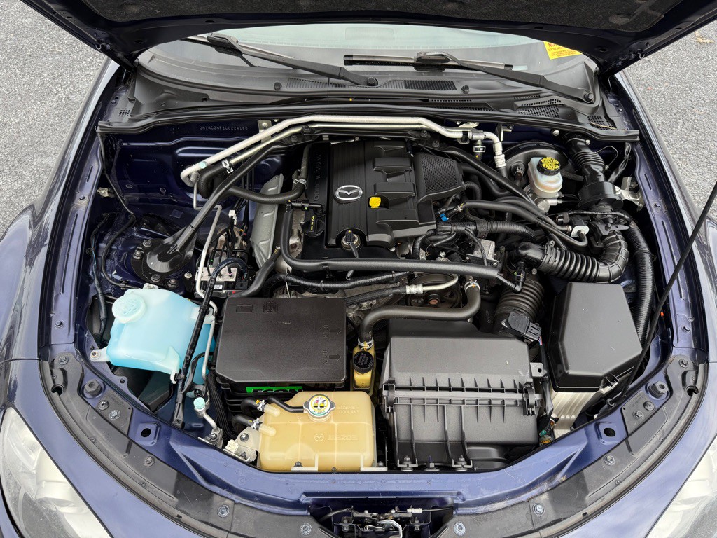 2012 Mazda MX-5 Miata Image 17