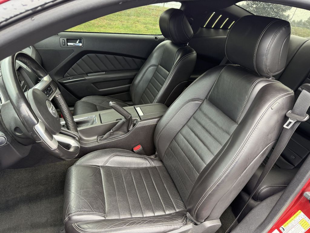 2014 Ford Mustang Image 15