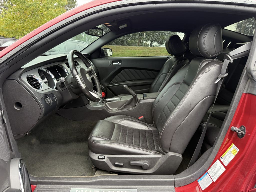 2014 Ford Mustang Image 16