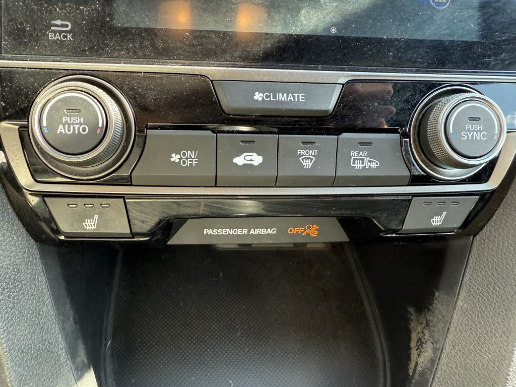 2017 Honda Civic Image 19