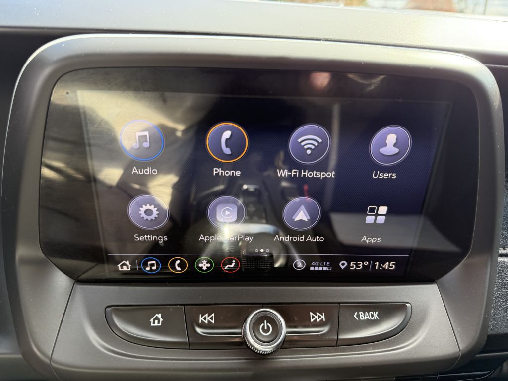 2020 Chevrolet Camaro Image 18