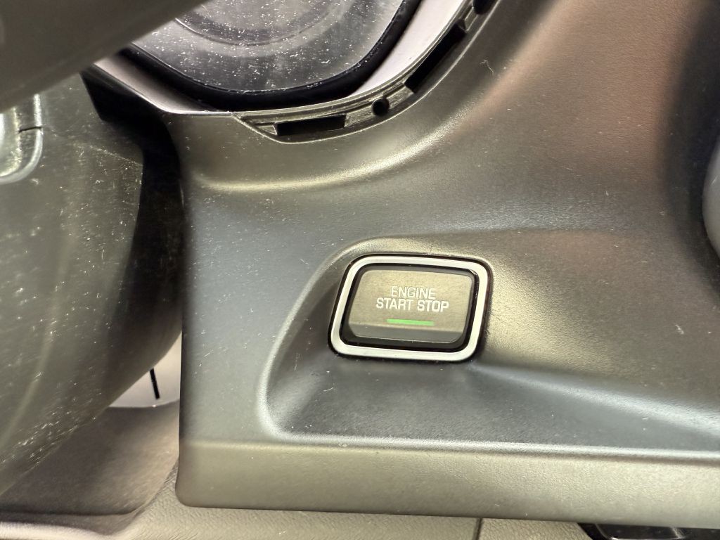 2020 Chevrolet Camaro Image 22