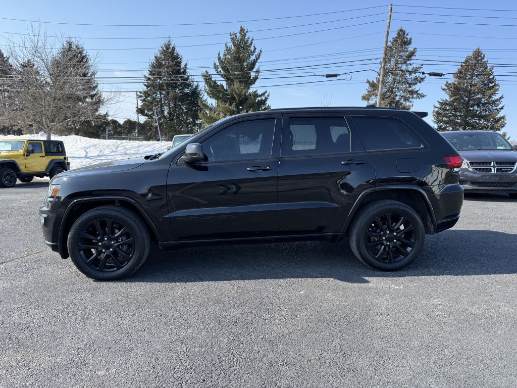 2018 Jeep Grand Cherokee Image 2