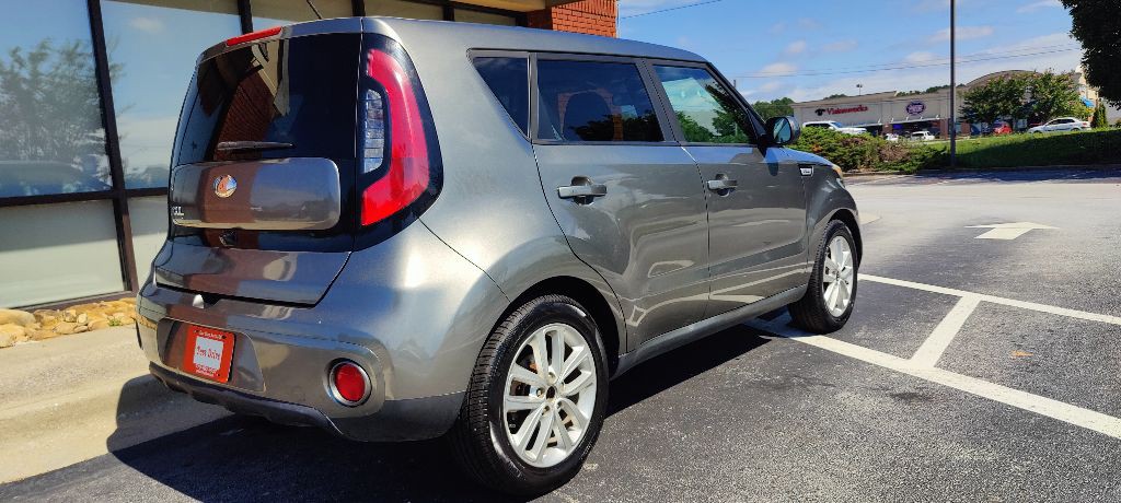2018 Kia Soul Image 5