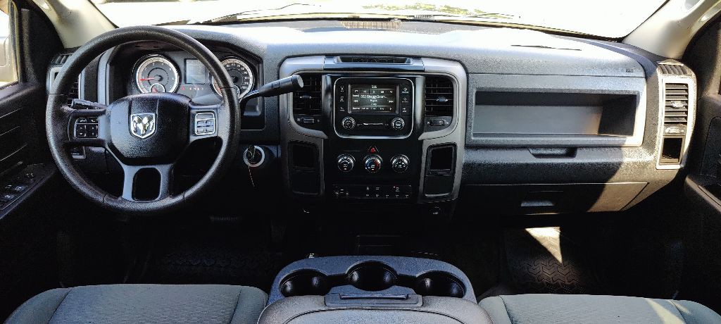 2017 RAM 3500 Image 15