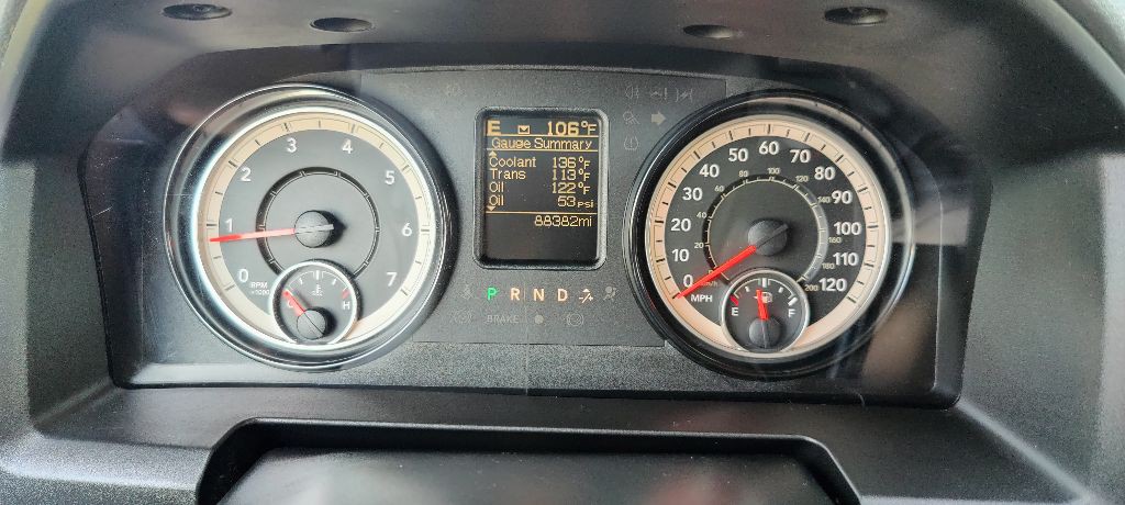 2017 RAM 3500 Image 16