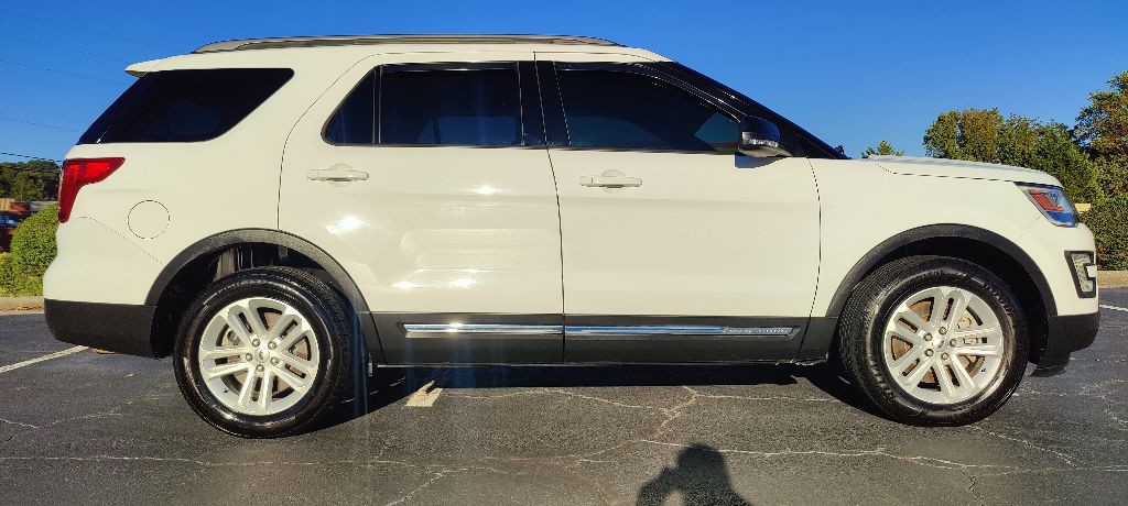 2017 Ford Explorer Image 6