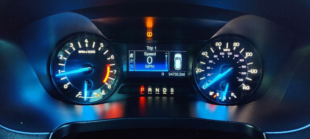 2017 Ford Explorer Image 20