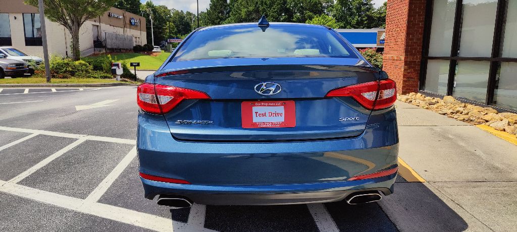 2016 Hyundai Sonata Image 3