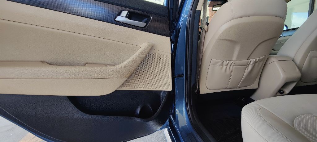 2016 Hyundai Sonata Image 11