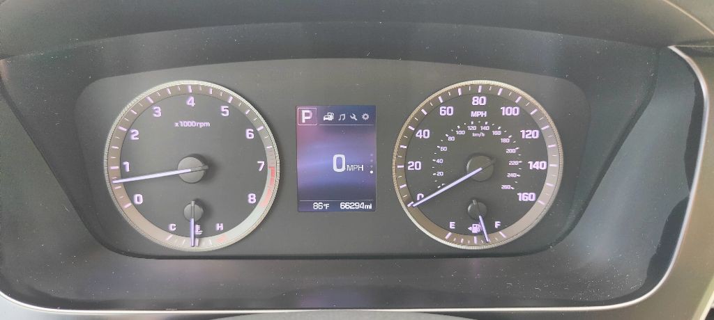 2016 Hyundai Sonata Image 18