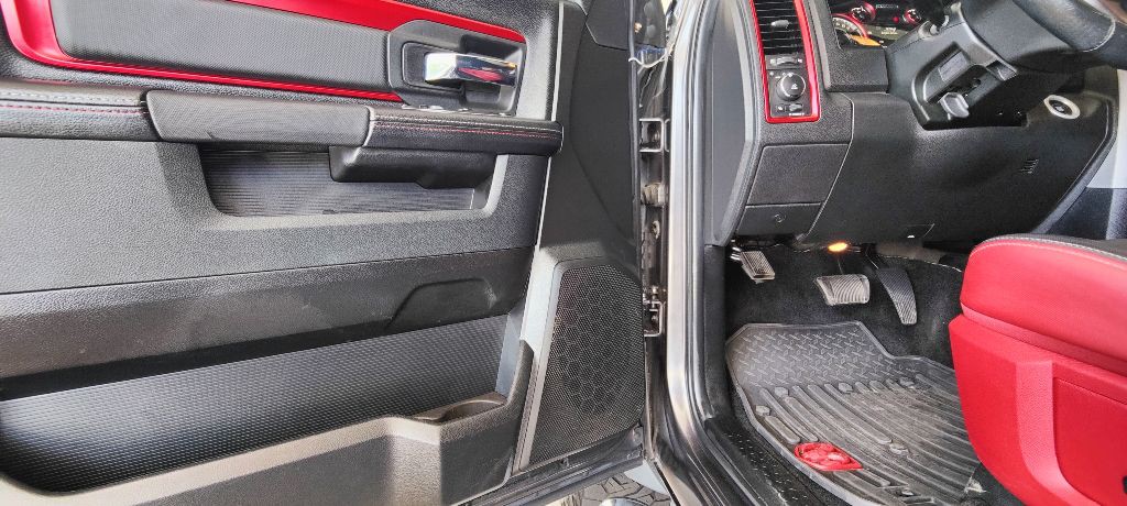 2017 RAM 1500 Image 9