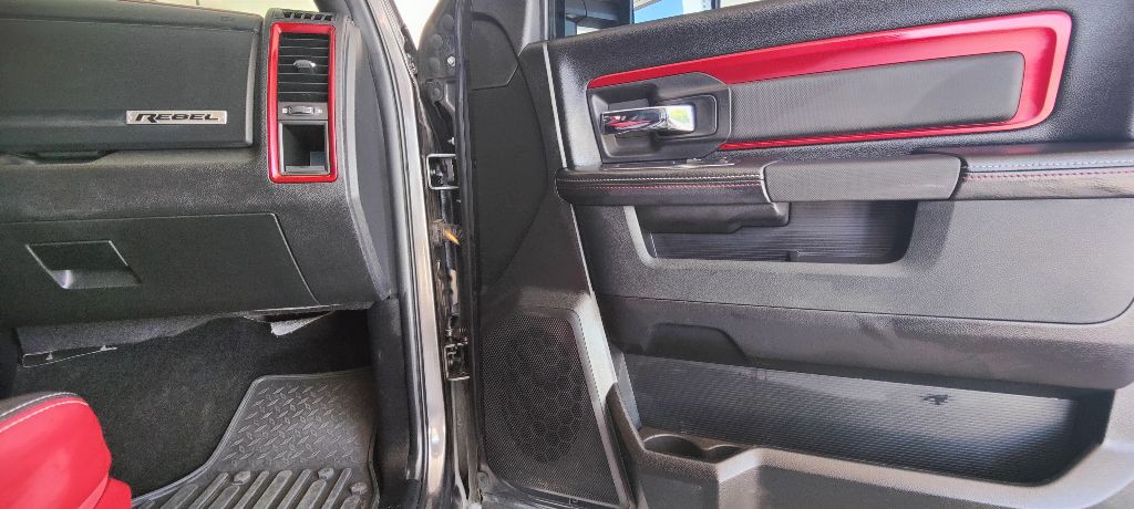 2017 RAM 1500 Image 16