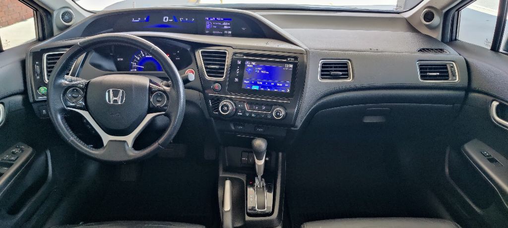 2015 Honda Civic Image 18