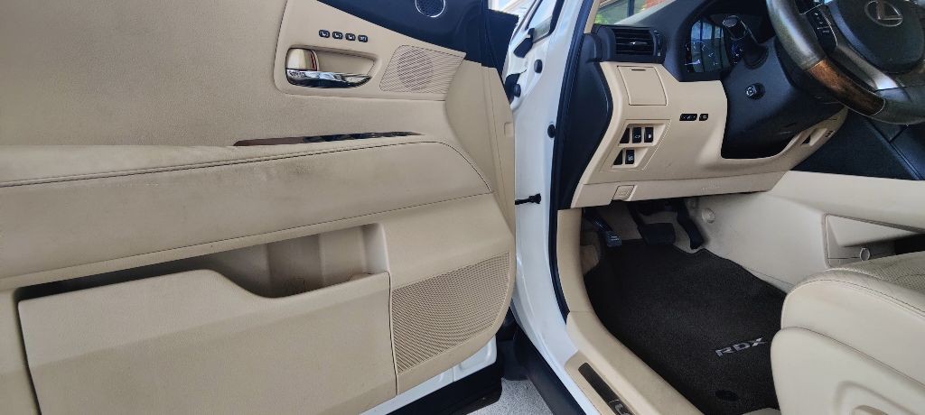 2015 Lexus RX Image 9