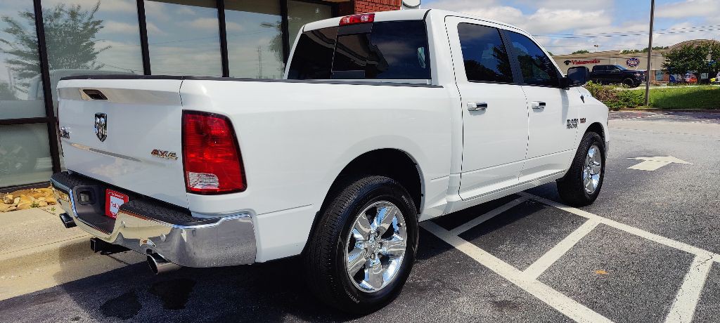2017 RAM 1500 Image 6