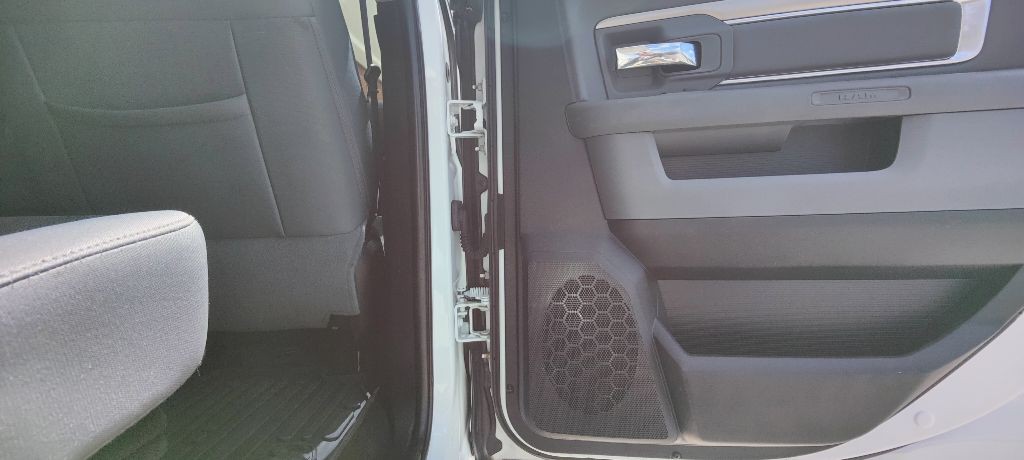 2017 RAM 1500 Image 14