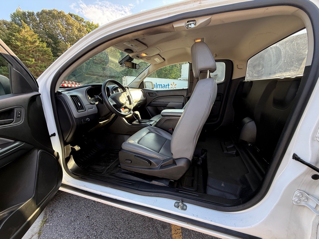 2017 Chevrolet Colorado Image 8