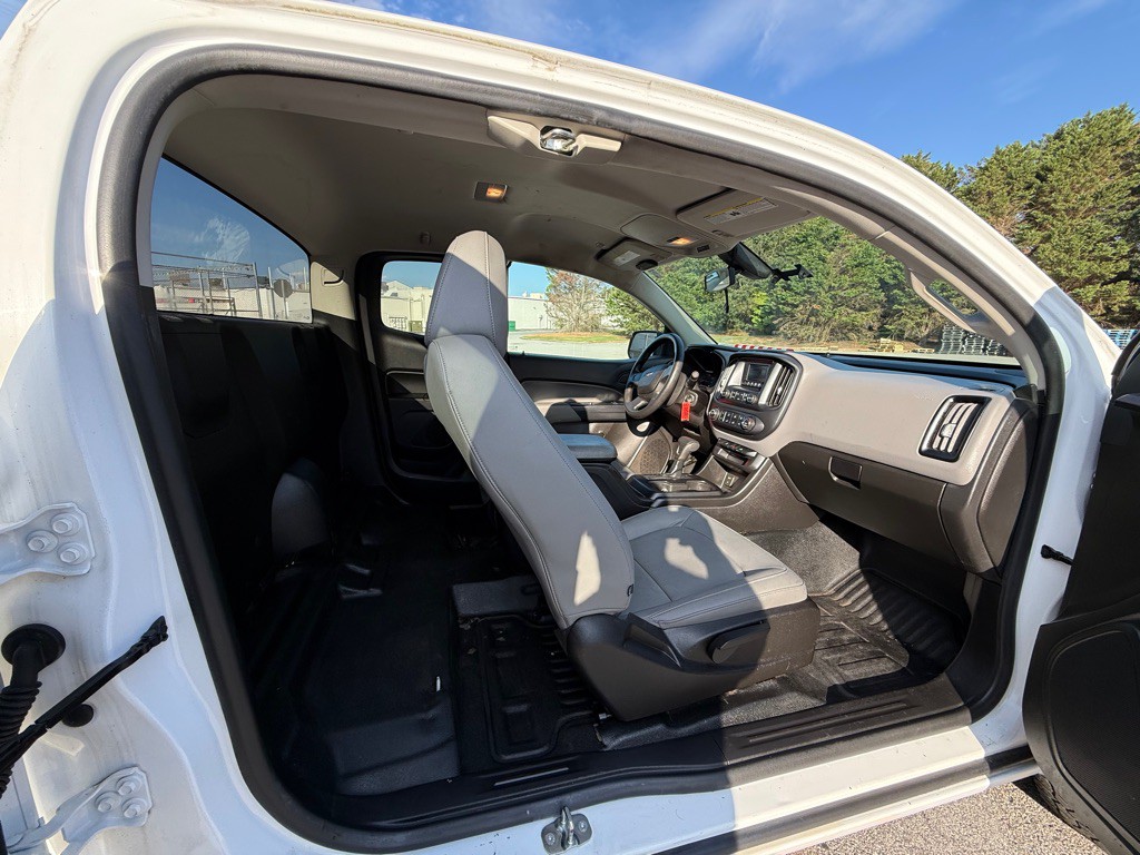 2017 Chevrolet Colorado Image 9