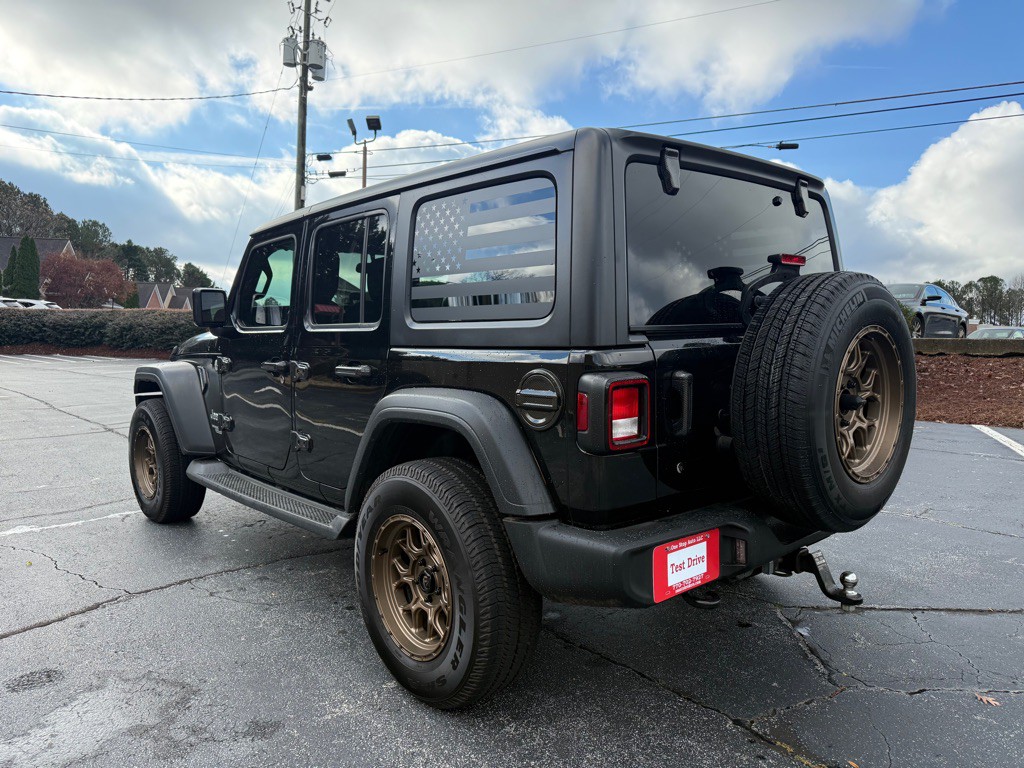 2020 Jeep Wrangler Unlimited Image 3