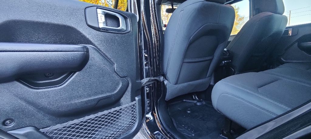 2020 Jeep Wrangler Unlimited Image 20