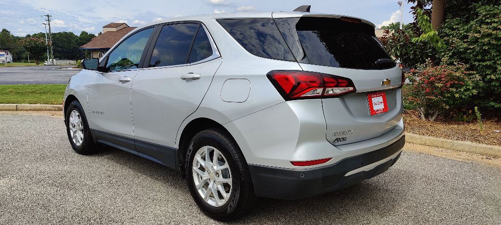 2022 Chevrolet Equinox Image 3