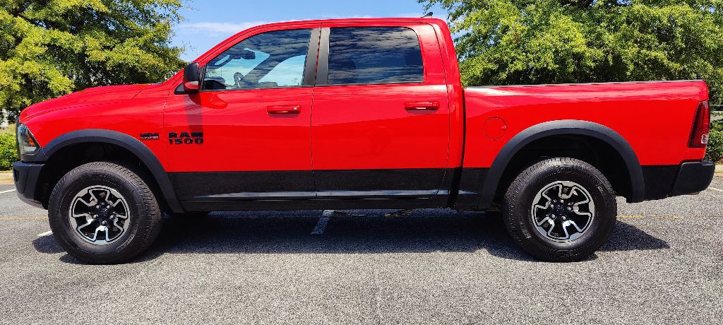 2015 RAM 1500 Image 2