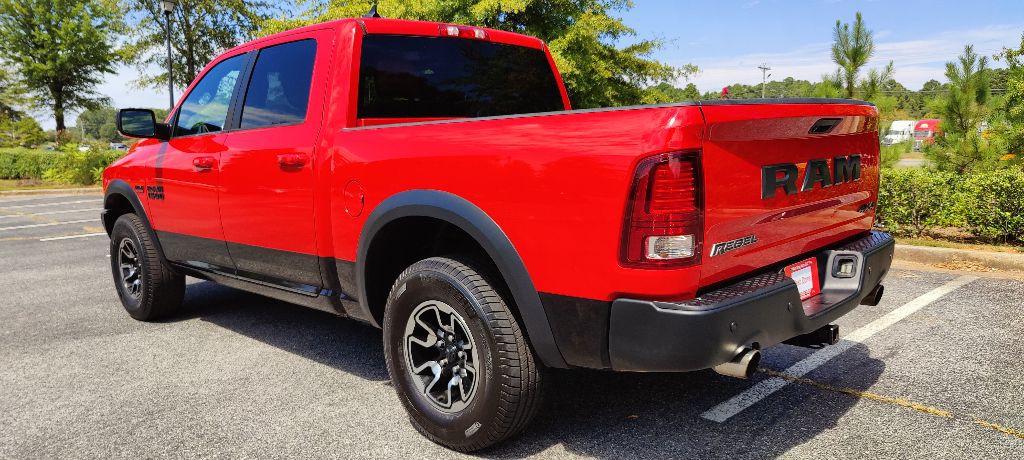 2015 RAM 1500 Image 3
