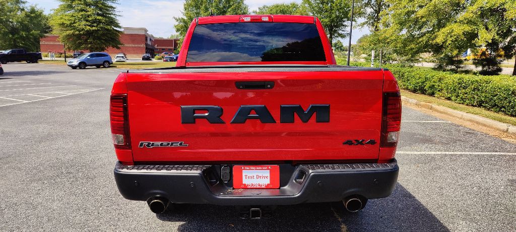 2015 RAM 1500 Image 4
