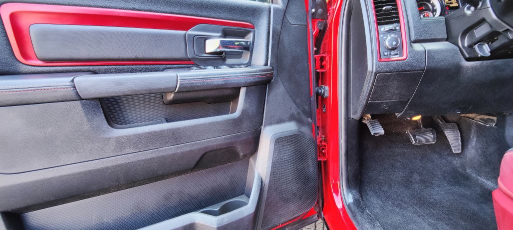 2015 RAM 1500 Image 10